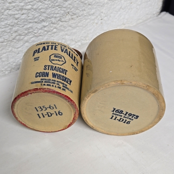 2 Vintage Crocks Set McCormick Jugs Corn Whiskey Ceramic Moonshine Primitive - Picture 7 of 16